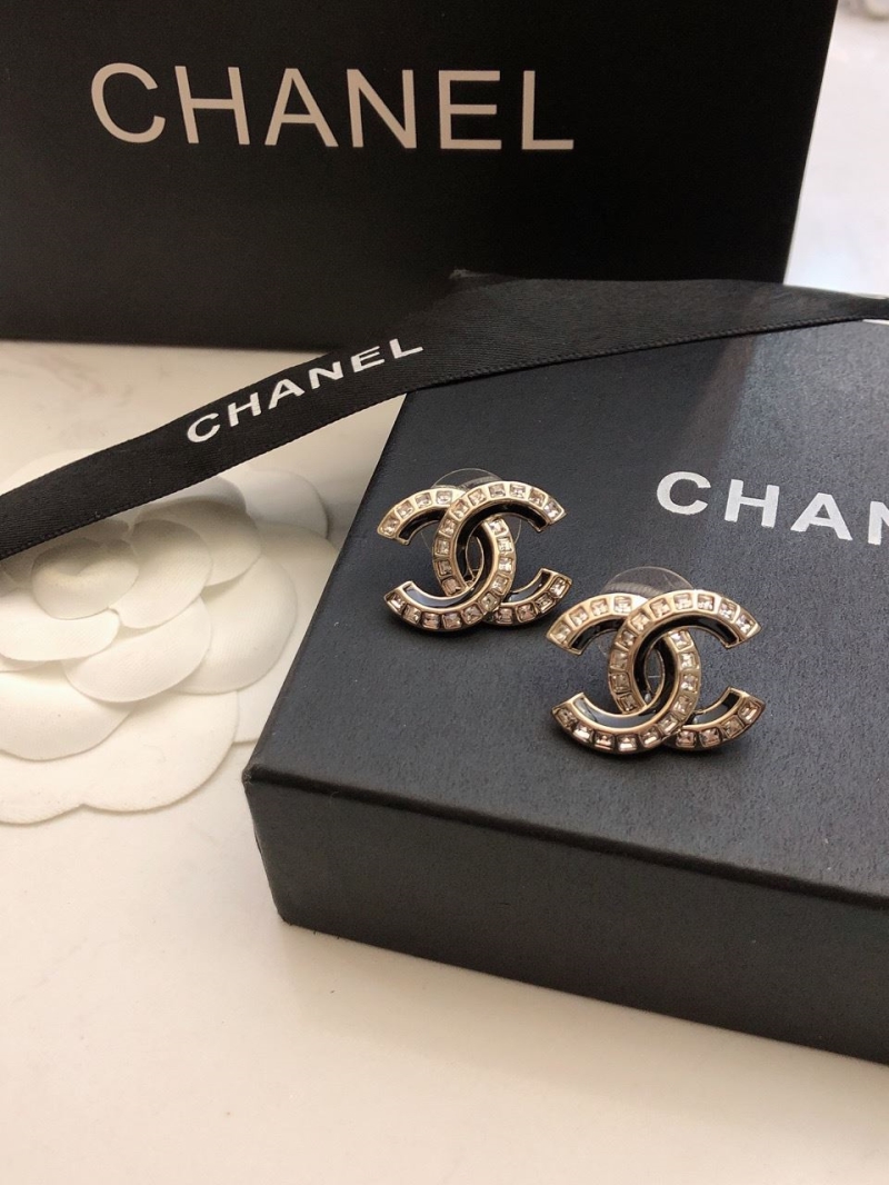 Ch**el earrings